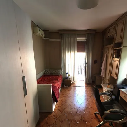 Image 8 - Dacci un taglio, Viale Fulvio Testi, 20162 Milan MI, Italy - Apartment for rent