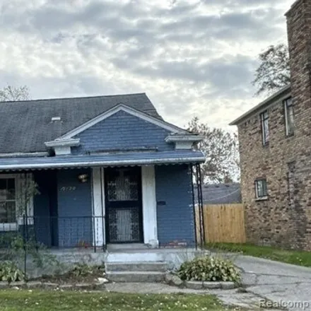 Buy this 5 bed house on 16262 Kentfield Street in Oak, Detroit