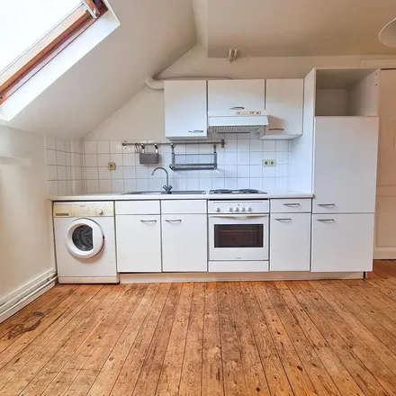 Rent this 1 bed apartment on Rue d'Albanie - Albaniëstraat 10 in 1060 Saint-Gilles - Sint-Gillis, Belgium