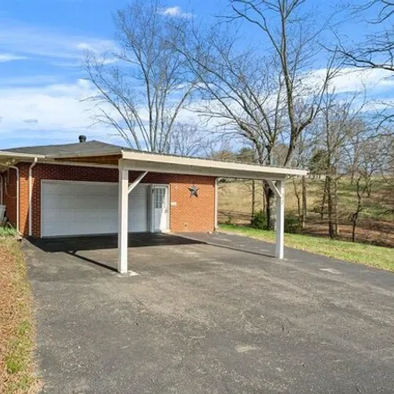 Image 3 - unnamed road, Scottsville, KY 42164, USA - House for sale