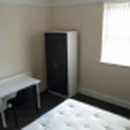Rent this 5 bed apartment on Wellington Avenue Methodist Church in Wellington Avenue, Liverpool