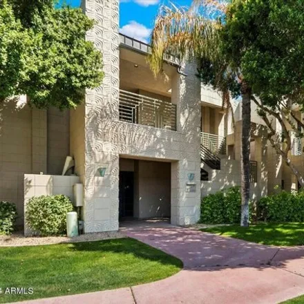 Rent this 2 bed apartment on Arizona Biltmore Links Course in 2400 East Missouri Avenue, Phoenix