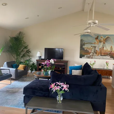 Image 2 - 250 Via Cantebria, Encinitas, CA 92024, USA - Room for rent