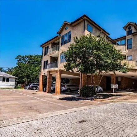 Rent this 3 bed condo on 1910 Robbins Pl Apt 104 in Austin, Texas