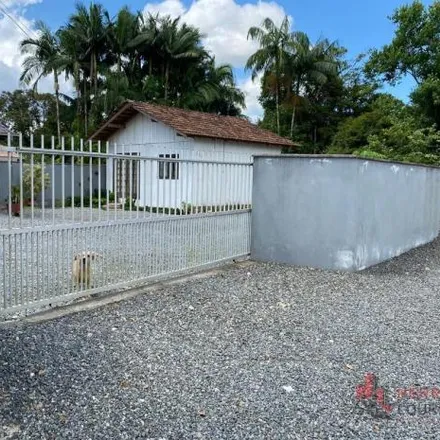 Buy this 2 bed house on Hard in Rua Quinze de Outubro, Rio Bonito