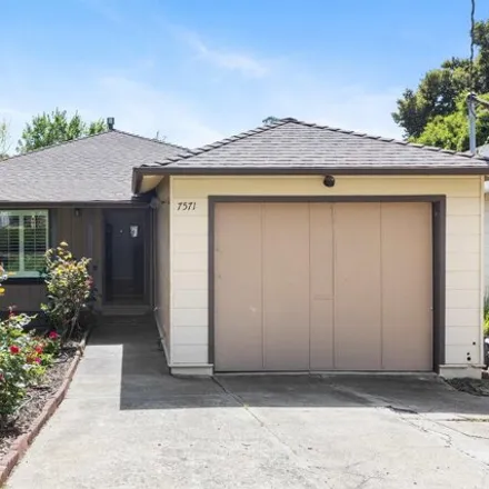 Buy this 3 bed house on 7571 Circle Hill Drive in Oakland, CA 94613