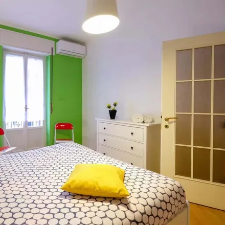 Image 8 - appartamento, Via Cerano, 20144 Milan MI, Italy - Apartment for rent