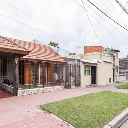 Buy this 3 bed house on Lucio Vicente López 2369 in Crucecita, 1870 Avellaneda