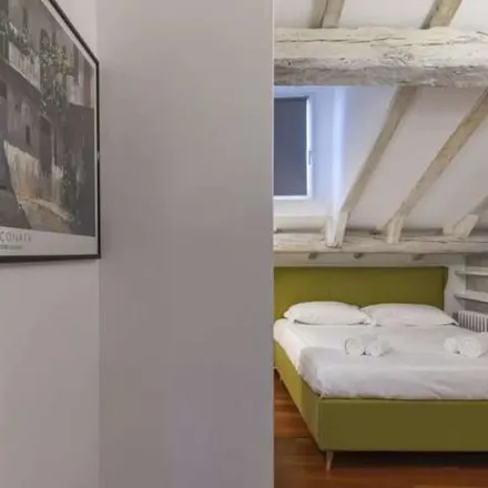 Image 5 - Ral8022, Via Corsico, 20144 Milan MI, Italy - Apartment for rent