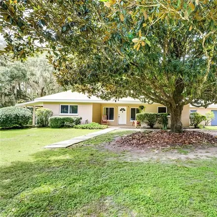 Buy this 3 bed house on 7398 West Dunnellon Road in Red Level, Citrus County