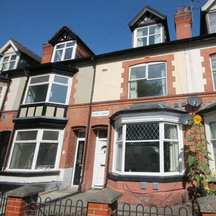 Rent this 5 bed townhouse on Kirby Road in Leicester, LE3 6BD