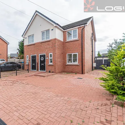Buy this 3 bed duplex on unnamed road in Knowsley, L34 5RG