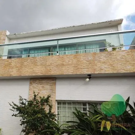 Buy this 6 bed house on Rua Jornalista José Campelo Júnior in Fundão, Recife - PE