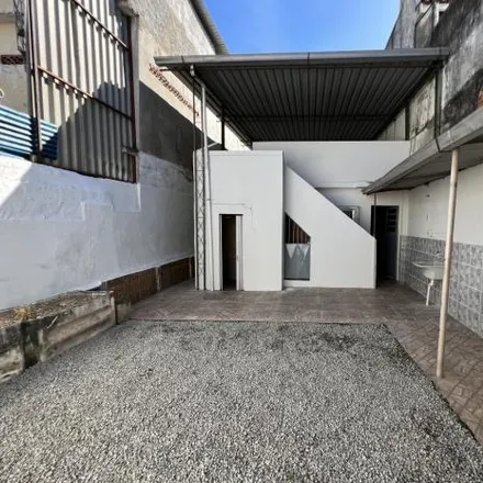 Buy this 3 bed house on Rua Hermógenes Fontes in Centro, São João de Meriti - RJ