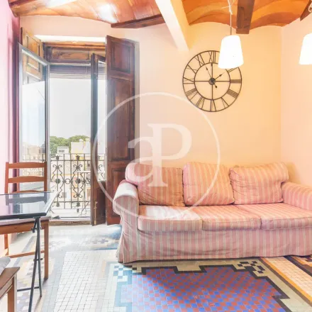Rent this 2 bed apartment on Iglesia de La Milagrosa in Carrer de la Corona, 46003 Valencia