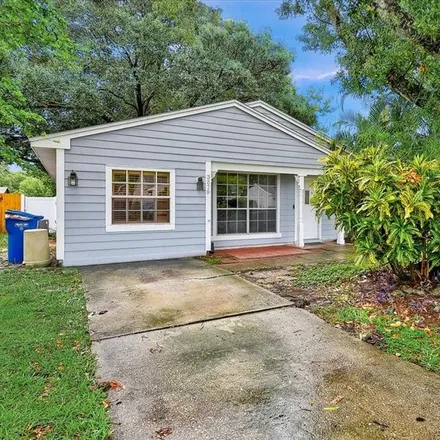 Buy this 3 bed house on 3879 Nighthawk Drive in Saint George, Palm Harbor