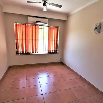 Image 6 - Bowker Road, Escombe, Queensburgh, 4093, South Africa - Apartment for rent