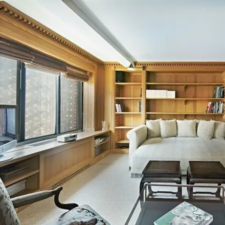 Image 4 - 750 Park Avenue, New York, NY 10021, USA - Apartment for sale