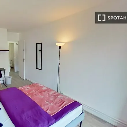 Rent this 6 bed room on Agence Montsouris in Rue de l'Amiral Mouchez, 75014 Paris