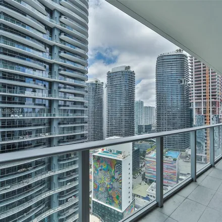 Rent this 1 bed condo on 1010 Brickell Avenue