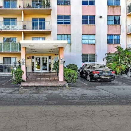 Buy this 1 bed condo on Tall Trees in 16465 Northeast 22nd Avenue, North Miami Beach