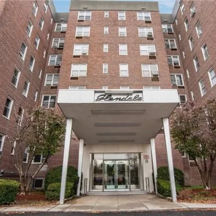 Buy this studio apartment on 121 Bronx River Road in City of Yonkers, NY 10704