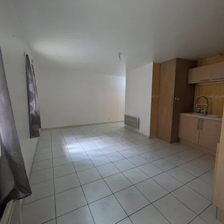 Image 6 - Avenue du Rhône, 38550 Sablons, France - Apartment for rent