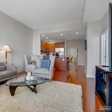 Image 7 - Studio No. 18, 11th Street, Hoboken, NJ 07030, USA - Condo for sale