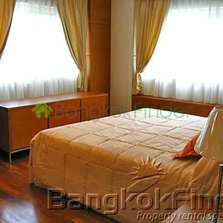 Image 5 - くろ田 Kuroda คูโรดะ, 9/5-6, Soi Thana Aket, Vadhana District, 10110, Thailand - Townhouse for rent