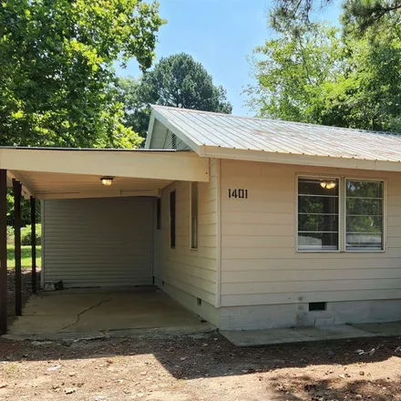 Buy this 3 bed house on 1549 South 1st Street in Jacksonville, AR 72076