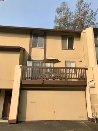 Rent this 2 bed townhouse on 1718 Kudu Court in Hayward, CA 94541