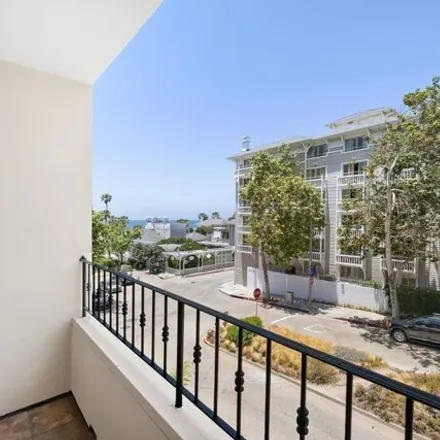 Image 5 - 1915 Ocean Way Apt 308, Santa Monica, California, 90405 - House for rent