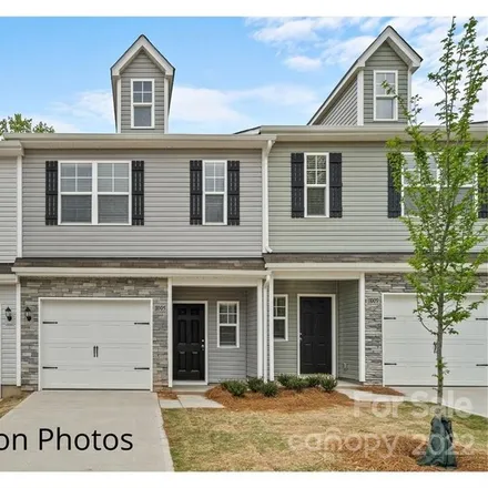Image 1 - 7525 Hammond Drive, Holiday Park, Mecklenburg County, NC 28215, USA - Townhouse for sale