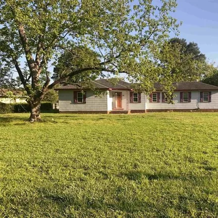 Buy this 2 bed house on 5962 Kleinpeter Road in Brownsfield, East Baton Rouge Parish