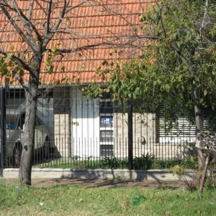 Image 1 - Cerrito 731, Partido de Lomas de Zamora, B1832 DEF Temperley, Argentina - House for sale