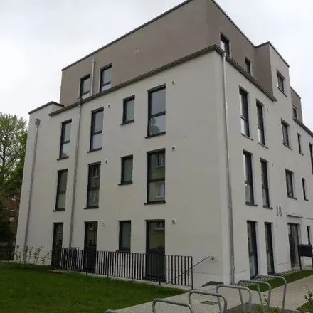 Rent this 4 bed apartment on Steinmetzstraße 10 in 51103 Cologne, Germany