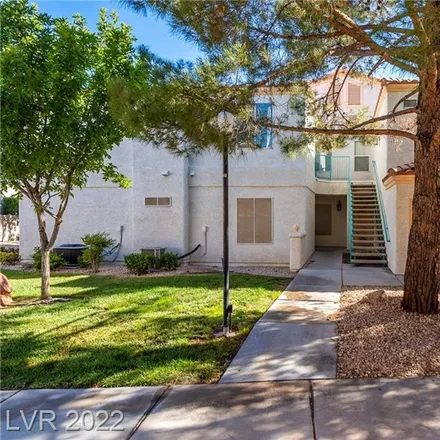Buy this 3 bed condo on Walter Jacobson Elementary School in Boseck Drive, Las Vegas