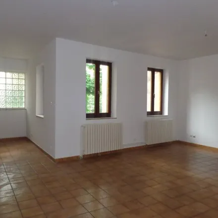 Image 2 - 17 Rue Mazelle, 57000 Metz, France - Apartment for rent