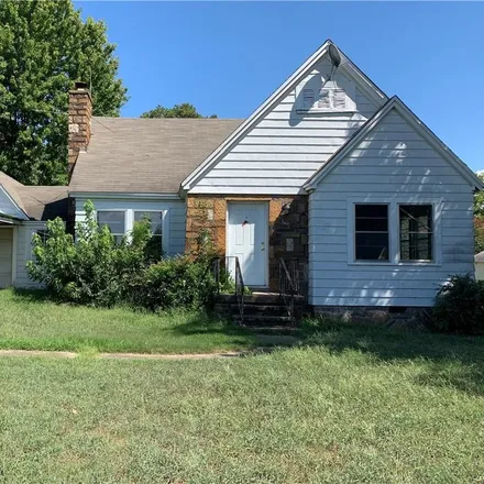 Buy this 3 bed house on 1426 North 40th Street in Fort Smith, AR 72904