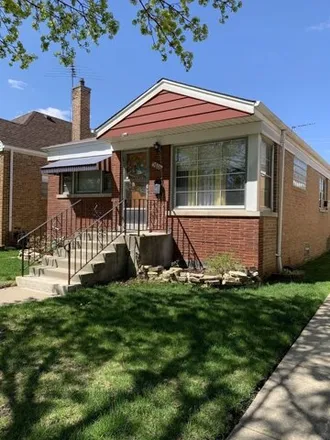 Rent this 3 bed house on 6349 38th Street in Berwyn, IL 60402