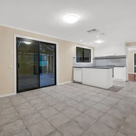 Image 9 - Flintoff Avenue, Burnside VIC 3023, Australia - Apartment for rent