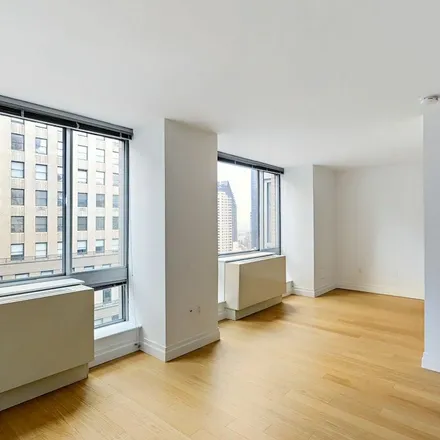 Image 5 - The Metropolis, 150 East 44th Street, New York, NY 10017, USA - Apartment for rent