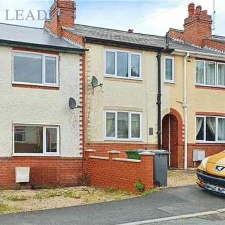 Buy this 2 bed townhouse on Holman Street in Foley Park, DY11 6QX
