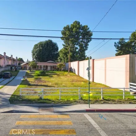Buy this 2 bed townhouse on 3999 Gilman Road in Maxson, El Monte