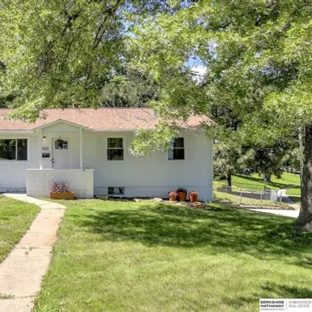 Buy this 3 bed house on 3608 Cornhusker Dr in Omaha, Nebraska