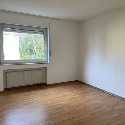 Image 2 - Mitteleschbach, Overather Straße, 51429 Bergisch Gladbach, Germany - Apartment for rent