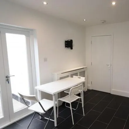 Image 5 - Camden Mews, London, NW1 9XD, United Kingdom - House for rent