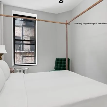 Image 7 - 320 East 19th Street, New York, NY 10003, USA - Apartment for rent