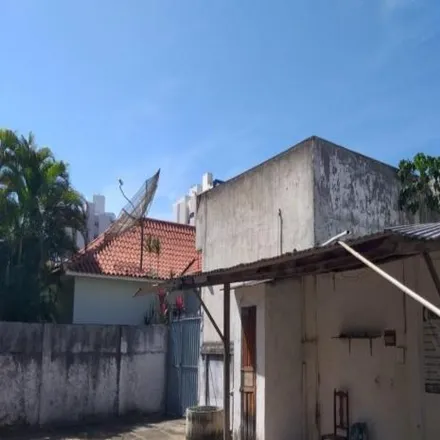 Buy this 5 bed house on WIZARD/ Campos dos Goytacazes - Unidade 28 de Março in Avenida Doutor Osvaldo Cardoso de Melo 822, Parque Tamandaré