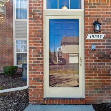 Image 6 - 15401 Yale Drive, Clinton Charter Township, MI 48038, USA - Condo for sale